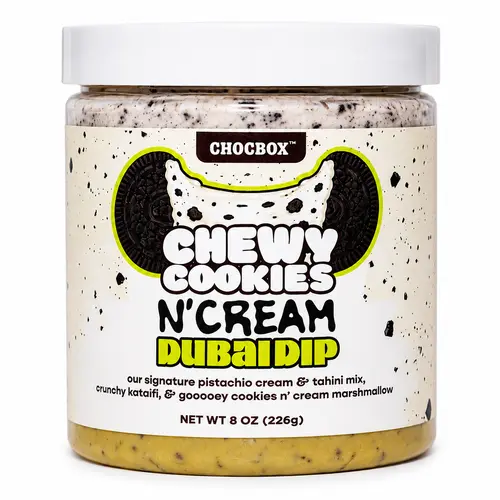 Chocbox Chewy Cookies 'N Cream Dubai Dip - Pistachio Cream and Cookies and Cream Marshmallow Fluff