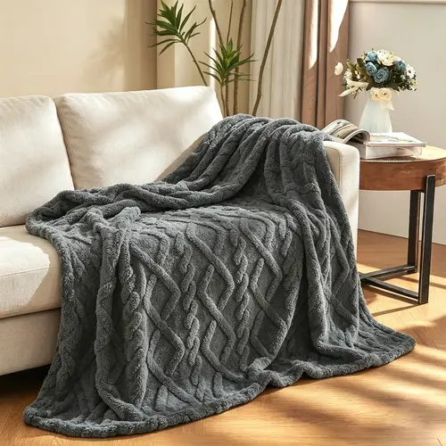 【FallPickDeals 】ROSEKIND Taffeta 3D Diamond Blanket, Non-Pilling, Breathable Blanket , Air Conditioning Naps, Car Use - All-Season Bedding Throw, Bedroom Decor,back to school,back to school shopping,home decor,sohochic