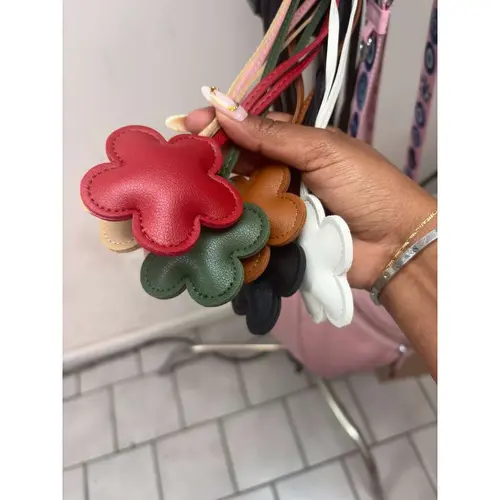Random Flower PU Charm Live Special