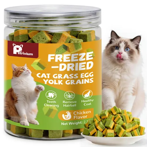 Petrivium Freeze-Dried Wheat Grass Cat Snack, 60g Chicken Flavor Treats with Egg Yolk Goodness & Powder, Hairball Aid for All Ages Indoor Cats, Skin & Coat Health Coat Care (24-Month Shelf Life)