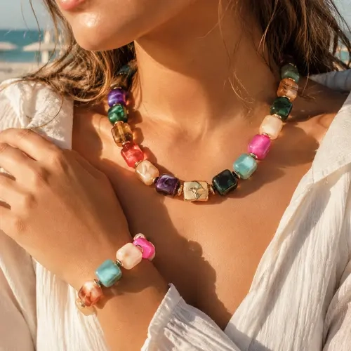 Women's 2PCS 17KM Colorful Resin Square Beads Jewelry Set, Geometric Fashionable Casual Accessory Set with Adjustable Chain, Summer Vacation Beach Boho Plastic Necklace and Bracelet for Everyday Wear, Fashionable Jewelry Set, Cute Accessories,sohochic