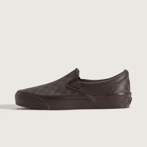 Vans Unisex Premium Classic Slip-On Low Top  Shoe