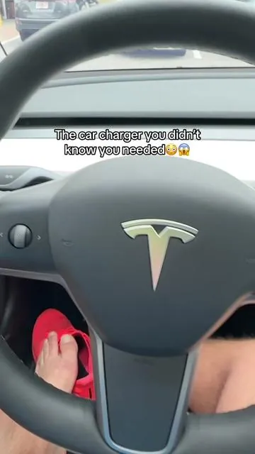 Such a game changer #caraccessories #phoneaccessories #TiktokShop #tiktokshopdeals 