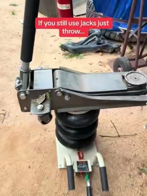 If you srill use jacks just throw them… #carjackstand #mechanicsoftiktok #mobilemechanic #tiktokshop #ttshop 