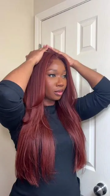 🗣️A YAKI STRAIGHT REDDISH BROWN WIG WILL ALWAYS BE MY FAVORITE!!! 🤗🥰🫶🏾 Hair from: @unicehairofficial @unicehair #gluelesswig #unicehair #unicewig #unice #precutwig #wiginstall #closurewig #yakistraight 