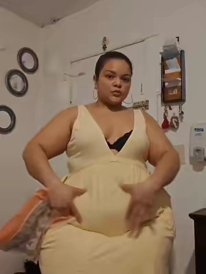 No hay excusa!!!! chubby girl ponte tu faja de @FeelinGirl LLC #tiktokponmeenparati #chubbygirl #viralvideo #gordita ##faja #feelinggirl #feelingirlofficial 