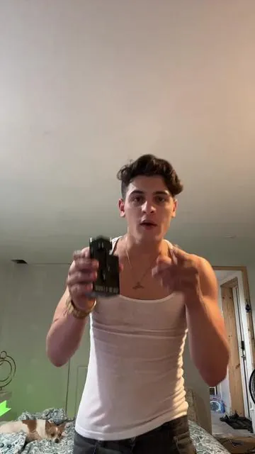 Nadie salio herido en este video 🤣#fyp #viral #video #humor #parejas #trending #parati #alemi #springtiktok #shop #2024 