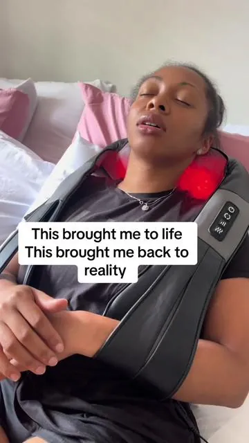 NO NEED FOR THE SPA . I FOUND THE SOLUTION TO YOUR PROBLEMS 🙌🏽 #backtoreality #backtolife #neckmassage #neckmassager #massagetherapy #backmassage #massage #painrelief #painreliever #tiktokshop #tiktokshopfinds 