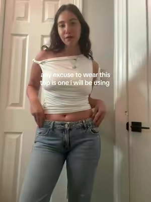 sucker for simple & feminine 