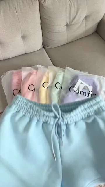 🛒 SAVE & SHOP: save 15% off your Comfrt order through the link in my bio or click the orange shopping cart on this video to order directly through TikTok! . . . comfrt comfort sweat set hoodie shorts discount code 2024. limited edition pastel collection from comfrt. comfrt honest review. casual outfit ideas. outfit aesthetic. florida blogger. casual fashion. affordable outfits. beach aesthetic. pinterest vibes. summer outfit inspo. fall outfit ideas. #floridablogger #casualoutfitideas #outfitaesthetic #affordableoutfit #summeroutfitinspo #casualoutfitideas #comfrt #matchingset #sweatset @Comfrt 