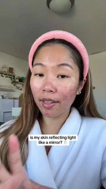 snail mucin has my skin glowing like a mirror 🐌✨ @COSRX Official @COSRX US #COSRX #COSRXDermSkincare #MirrorSkin #SnailMucin #SnailEssence #SnailCream #AcneSolution #SkinBarrier