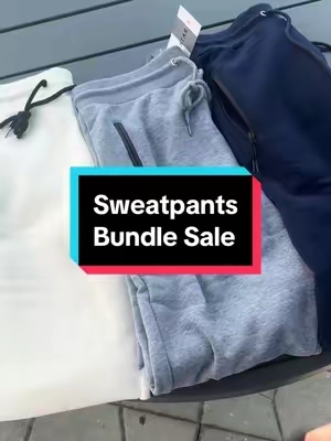 Crazy deal on sweatpants right now #sweatpants #joggers #mensfashion #fallfashion #comfyclothes #tiktokmademebuyit #tiktokmarketplace #tiktokshop 