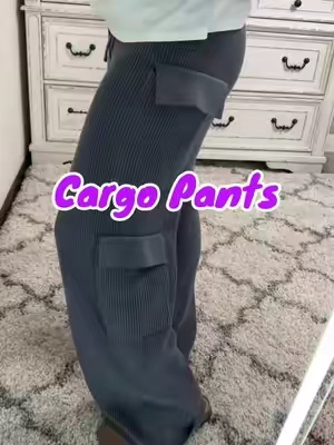 Cargo Pants 🔥  #creatorsearchinsights #caropants #cargo #cargos #edikted @Edikted #fallfashion #fallfashiontrends  Cargo pants Cargo sweats Cargos Cargo Sweatpants Cargo knit pants