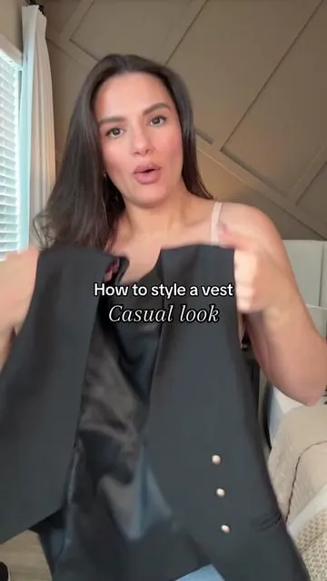how to style a VEST #outfitinspo #vest #howtostyleoutfits #outfitsideas #fallaesthetic #creatorsearchinsights 