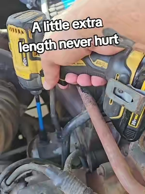 That extra length we wish we had @ToolAnt @toolant #toolset #nutdriver #socketset #toolsofthetrade #mechanic #construction #DIY #giftideas #toolant 