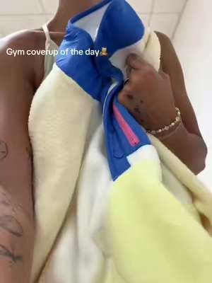 Todays gym coverup 🧸🩵🧚🏽‍♀️
