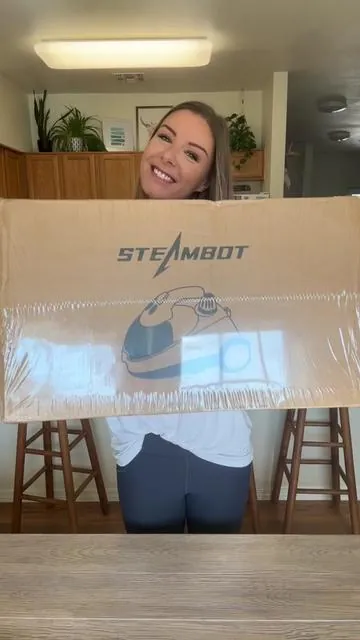 Pro cleaner gets a steamer. #cleaninglady #cleaningtiktok #cleantok #professionalcleaner #solocleaner #cleanwithme #housecleaner #cleaning #steam 