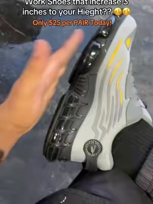 Probably the best Pair of work shoes on the tiktok Shop right now. Make sure to grab you a PAIR ‼️ #workshoes #kicks #tiktokshopblackfriday #tiktokshopcybermonday #fypシ 