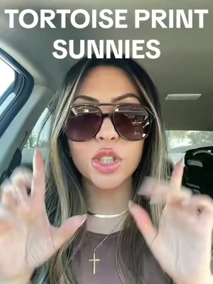 #creatorsearchinsights my fav sunglasses print! Tortoise print is so cute with any outfit! Sojos has done it again woth these bad boys! The best sunglasses! #sunglasses #tortoise #OOTD #tiktokcybermonday #falldealsforyou #tiktokblackfriday 