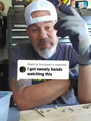Replying to @5ya.power Water proof work gloves @toolant #gloves #bluecollar #work #workingman #wintergloves #workgloves #winter 