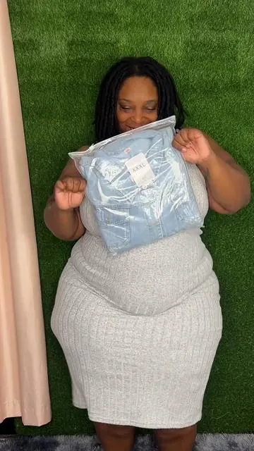 Blue Jean Jacket #fyp #bluejean #bluejeanjacket #denim  ##plussize##plussizeclothes##viral##trending