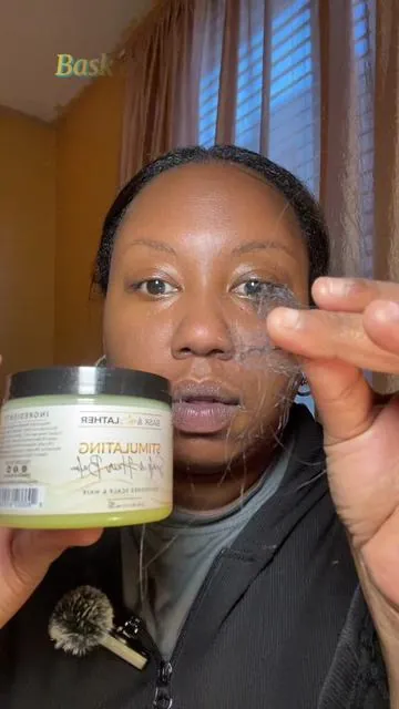 They have a loyal customer i finally found something for my dry scalp. #baskandlatherco #stimulatingscalpandhairbalm #dryscalp #dandruffremovel #hairtok 