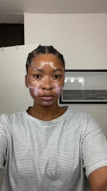 My favorite mask from them so far 👏🏾👏🏾👏🏾 Brava! #giftedsample #medicube #collagenmask #tiktokshopblackfriday #TTSDelight #GiftGuide #ttstakeover #toptiernovember 