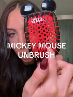 JUST DROPPED new Mickey Mouse unbrush 🤩 limited edition design on our fav hair brush that detangles hair effortessly!  The details on this are so dang cute 😭 and i tuly swear by them for detangling @FHI HEAT  #fhiheat #fhiheatunbrush #unbrush #theunbrush #mickeymouseunbrush #mickeymouse #hairbrush #besthairbrush #detanglerbrush #unbrushhairbrush #unbrushdetanglinghairbrush #beautydeals #TTSBeautyBesties #treatyourself #giftguide #holidayhaul #starcreatorcompetition #tiktokshopcreatorpicks #tiktokshopholidayhaul 
