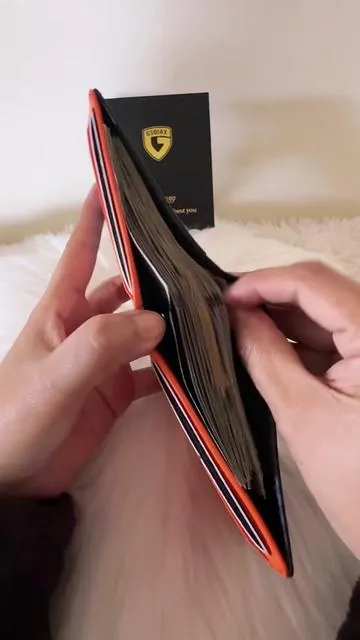 Men’s slim wallet with RFID blocking. #menswallet #rfidwallet #tiktokshop #gsoiax #CapCut 