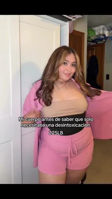Lo que necesitas es una limpieza, antes de empezar a bajar de peso mamita!!!! Ningún producto es milagroso, sin tu fuerza de voluntad!!!! 💅🏻💋 pero si buscas un desintoxicantes antes de empezar este es el que necesitas!!❤️ REPITO!! NO ES PARA BAJAR DE PESOOOO 