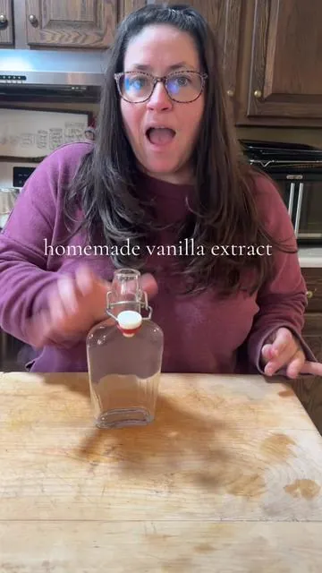 Homemade vanilla extract is SO easy to make and the flavor is SO good. The worst part is the wait-- 6-12 months depending on the flavor your prefer!  For a Double Fold Vanilla Extract you'll need 👇🏻 • 8oz 35% Proof Alcohol off your choice (I used Vodka)  • 1.7 oz Vanilla Beans  • 8-10oz jar  To your jar add 1.7oz vanilla beans that have been split open. Top with 8oz of the alcohol of your choice. Close the lid, shake monthly or when you remember -- use in 6-12 months depending on tbe flavor you prefer!  I got my Vanilla Beans right here on tiktok shop and was very happy with them! You can find them in the orange cart above my name 🫶🏻 #homemadevanillaextract #homemade #vanillaextract #homemadewithlove #newyearnewaura #newyearnewme #easyrecipes 
