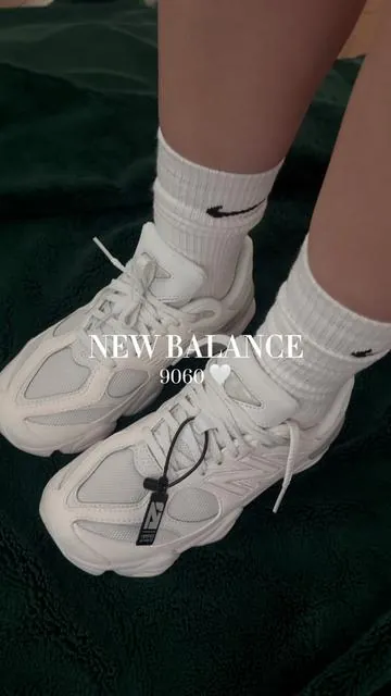 I’m obsessed 🤍#fyp #newballance #9060 #newbalqnce9060 #shoes #gym #kotd 