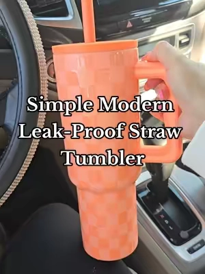 My favorite tumblers! Do many colors and designs available. @Simple Modern #simplemodern  #simplemoderntumbler #tumbler  #insulatedtumbler #spillprooftumbler  #theperfecttumbler  #Tiktokshoploveatfirstfind  #tiktokshopjumpstartsale  #tiktokshoptips #jumpstartsale 