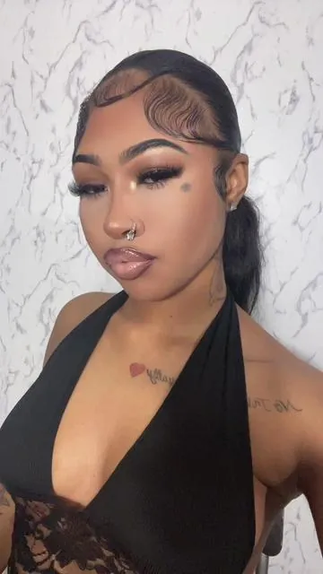 @Glamlite YOU ATE SISTA😍😍😍