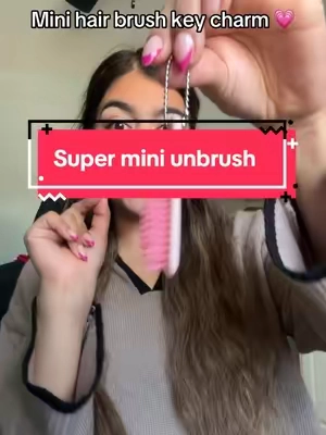 Super mini hairbrush key charm 😩 #minihairbrush #unbrushmini #unbrushhairbrush #tiktokshoploveatfirstfind 