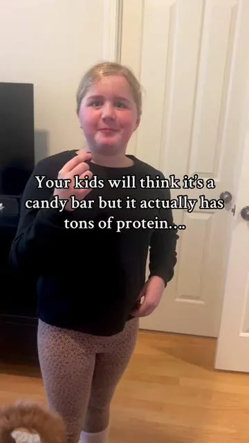 🤤 Well my entire family is now obsessed with the Built Bars and I don’t see them lasting long in our pantry! SO much protein! @BUILT.BAR 