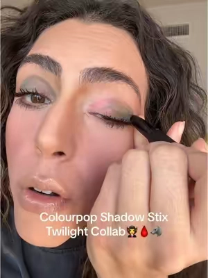 I am obsessed with the duo chrome shadow stix from the @ColourPop Cosmetics twilight new moon collab they just did! They are so pretty and so easy to use! #shadowstix #eyeshadowstick #colourpop #colourpopcosmetics #colourpopeyeshadow #colourpopme #easyeyeshadow #eyeshadowtutorial #affordablemakeup 
