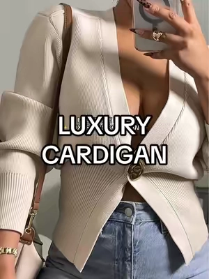 LUXURY CARDIGAN SLAY 👏🏽✨🤎 I am so in love with this & the quality is OUT OF THIS WORLD! Love love love! #cardigan #cardiganoutfit #luxuryfashion #luxuryoutfit #classycardigan #classyfashion #oldmoneyaesthetic #oldmoneyoutfits #oldmoneyfashion #tiktokshoploveatfirstfind #tiktokshopcreatorpicks #giftguide #seasonalgems #giftguide #ootdstyle #bossfashion #bossbabe 