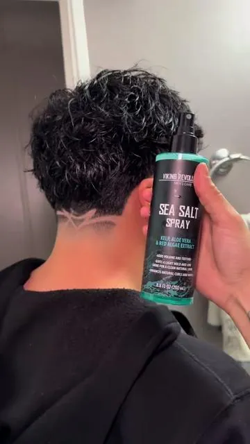 This spray is definitely a game changer for all men trying to looking for texture and volume! #vikingseasaltspray #vikingrevolution #menscare #seasaltspray #seasalt #volumehair #texturedhair #enhancecurls #menshair #menshairstyle #haircut #takuache #takuachecuhh 