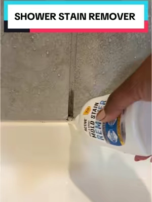 I was skeptical about this stain remover but boy was I wrong. #stainremover #showercleaning #washingmachineclean #cleaningtips #cleaninghack #cleaningproducts 