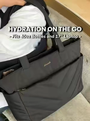 I’m IMPRESSED! 👜💧 It holds 40oz water bottles, fits a 17-inch laptop, is super LIGHTWEIGHT, packed with pockets, and even machine washable. 🌟 #TikTokShopRestock #winterfinds #workbag #tiktokshop #tiktokshopfind #everydaybag #tote #bags #bag #lovevook #forlady #forwomen #forgirl #forstudent #fypage #puffer #workingstudent #lightweight 