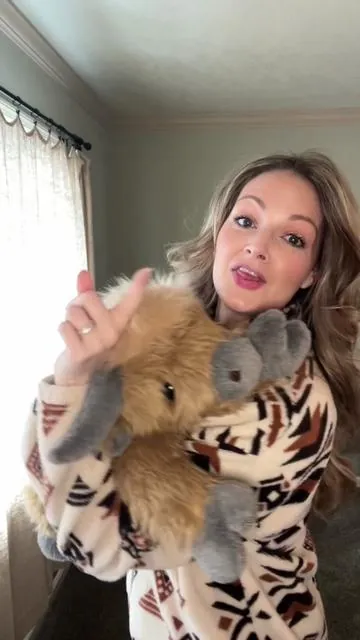 He sells out quick! #weightedstuffedanimal #highlandcow #weightedstuffie #stuffedanimal #giftideas #easter #tiktokshoploveatfirstfind #tiktokshopjumpstart #ttsdelightnow #tiktokshoprestock #beminesocialarmy 