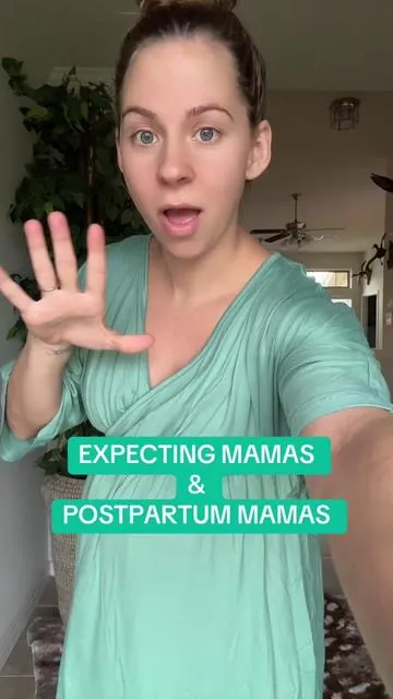 This is totally getting packed in my hospital bag!!!!! ##laborgown##laboranddelivery##postpartum##hospitalgown##comfort##flashsale##expectingmamas##pregnant