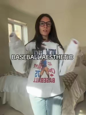 I am so obsessed!!! Such cute vintage vibes I cant wait to wear to a game this spring 👀‼️ #vintagefashion #baseball #baseballseason #baseballoutfit 