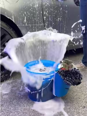 Satisfying Car Cleaning ASMR Sounds 🔥 - The Pearl Chenille Wash Mitt is packed with dense, absorbent chenille noodles for a gentle and thorough cleaning. A soft, knit elastic cuff paired with an inner liner and durable stitching, help create a comfortable wash mitt you can use over and over. - #carwash #detailing #autodetailing #cardetailingproducts #cardetailing #autodetail #detailer #asmrvideo #asmrsounds #satisfyingvideos #oddlysatisfying #asmr #carwashing #mobiledetailing 