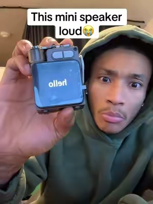 This Bluetooth speaker has actual good bass and it’s loud #bluetoothspeaker #minispeaker #music 