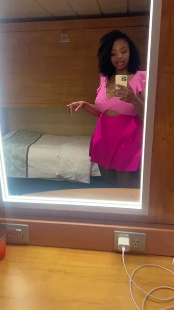 This is the best swim for the curvy modest girls. I had to run it back 🥰 #titkokmademebuyit 