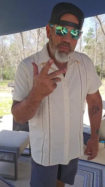 Mebs Guayabera Shirt for Spring and Summer @COOFANDY #guayabera #shirt #mensshirt #springwear #springstyle #springtok #tiktokshopspringglowup #tiktokshopcreatorpicks 