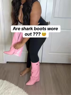 @Fashion Nova #fashionnova #sharkboots 
