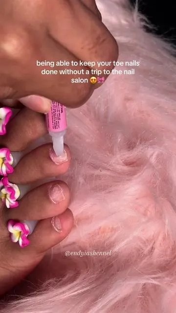 I will forever love these press on toe nails 😍😍🤌🏽  #pressonnails #pressontoenails #frenchtipnails #frenchtiptoes #nails #squaretoenails  Square toe nails, French tip toe  nails, French tip press on toe  nails, press on toe nails, how to  apply press on toe nails, how to  apply press on nails, nail tutorial